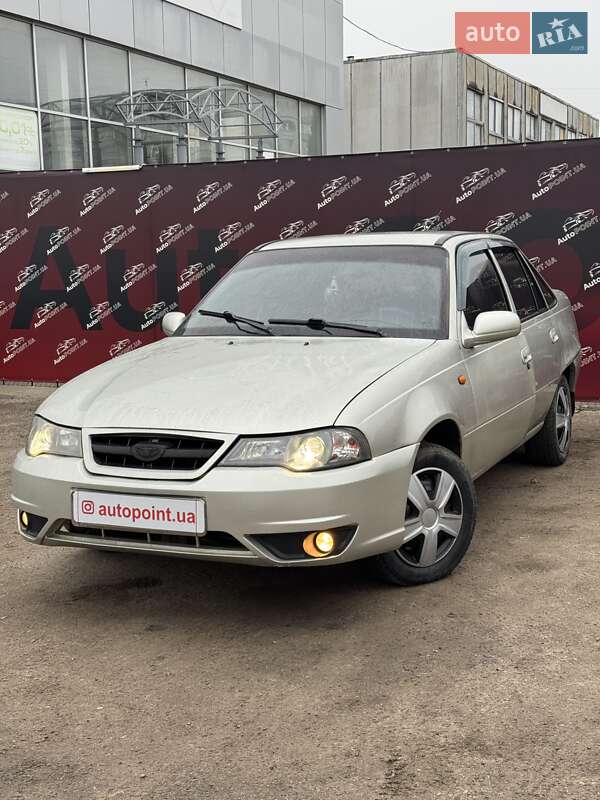 Седан Daewoo Nexia 2008 в Сумах