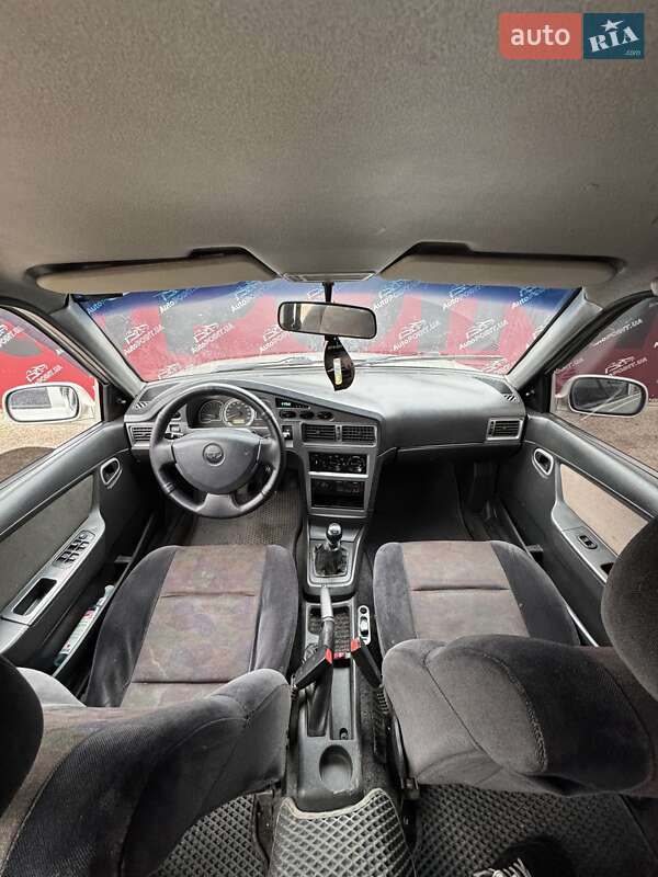 Седан Daewoo Nexia 2008 в Сумах