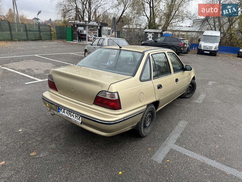 Седан Daewoo Nexia 2007 в Киеве