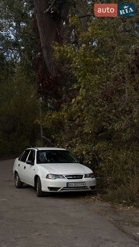 Седан Daewoo Nexia 2011 в Харкові