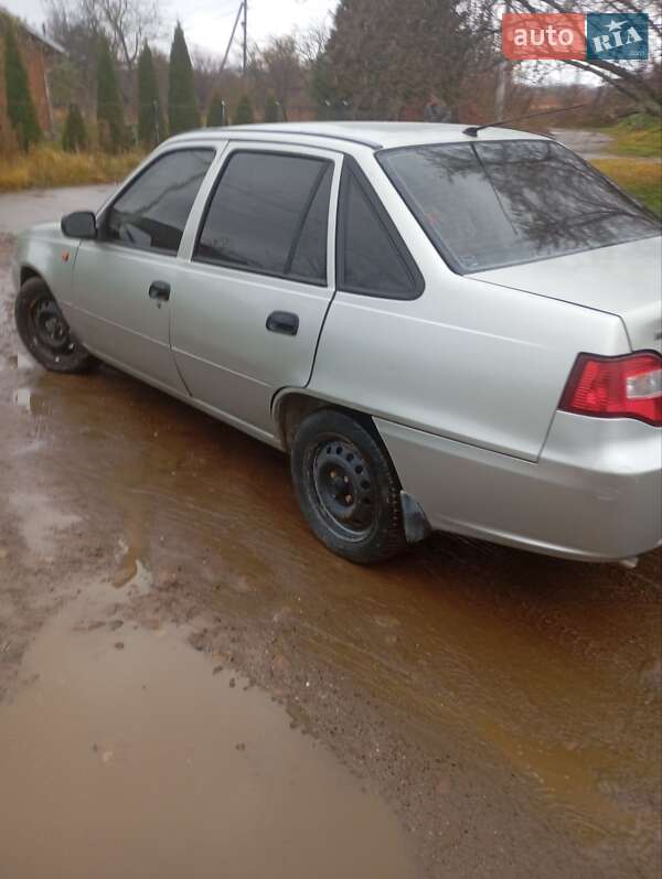 Седан Daewoo Nexia 2008 в Калуші фото 3 Седан Daewoo Nexia 2008 в Калуші