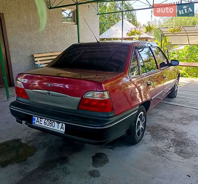 Седан Daewoo Nexia 2007 в Днепре