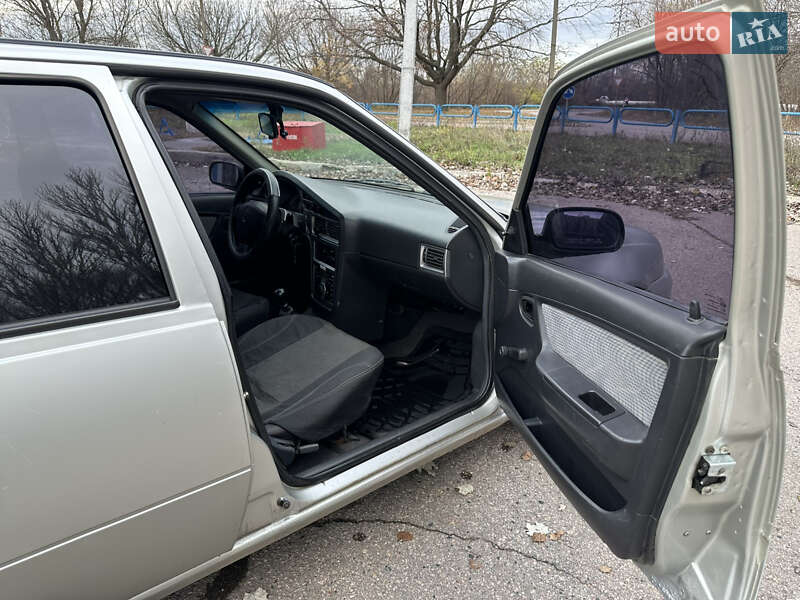 Седан Daewoo Nexia 2008 в Жовтих Водах фото 9 Седан Daewoo Nexia 2008 в Жовтих Водах