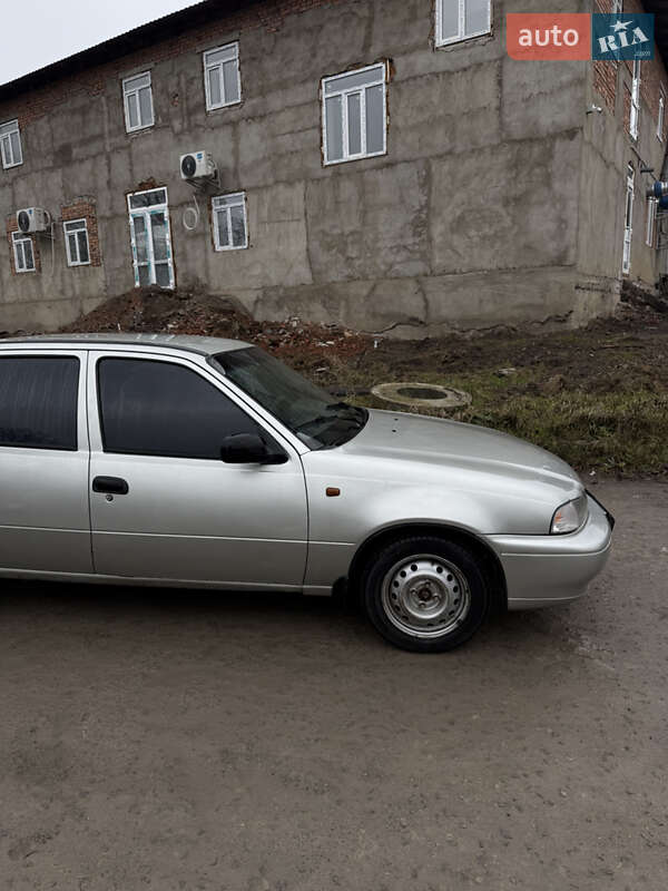 Седан Daewoo Nexia 2005 в Кам'янець-Подільському