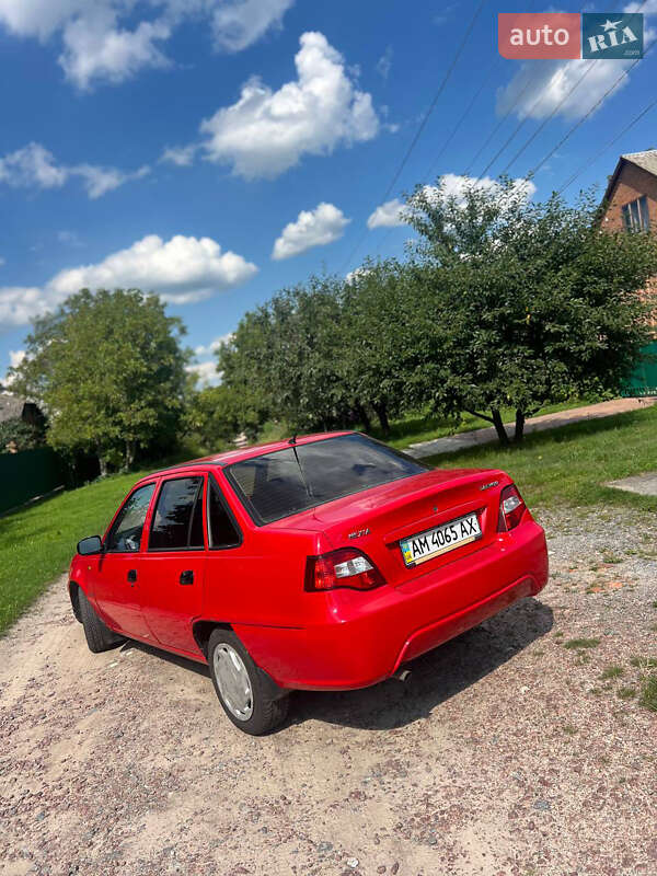 Седан Daewoo Nexia 2008 в Бердичеві фото 2 Седан Daewoo Nexia 2008 в Бердичеві