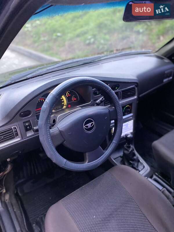 Седан Daewoo Nexia 2011 в Житомирі