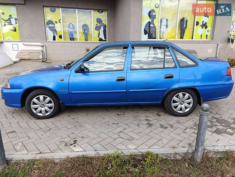 Седан Daewoo Nexia 2012 в Харкові