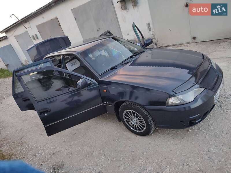 Седан Daewoo Nexia 2008 в Каменец-Подольском