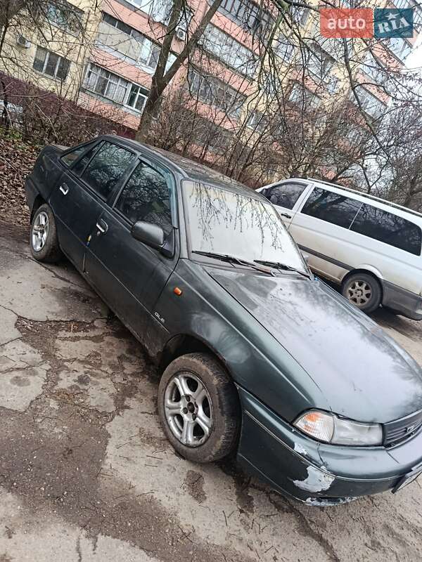 Седан Daewoo Nexia 1997 в Запорожье