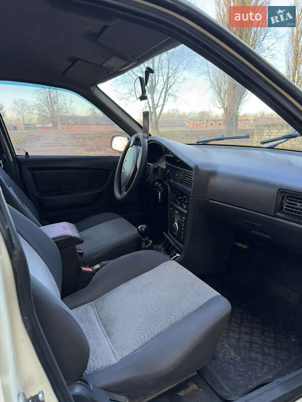 Седан Daewoo Nexia 2012 в Ромнах фото 7 Седан Daewoo Nexia 2012 в Ромнах