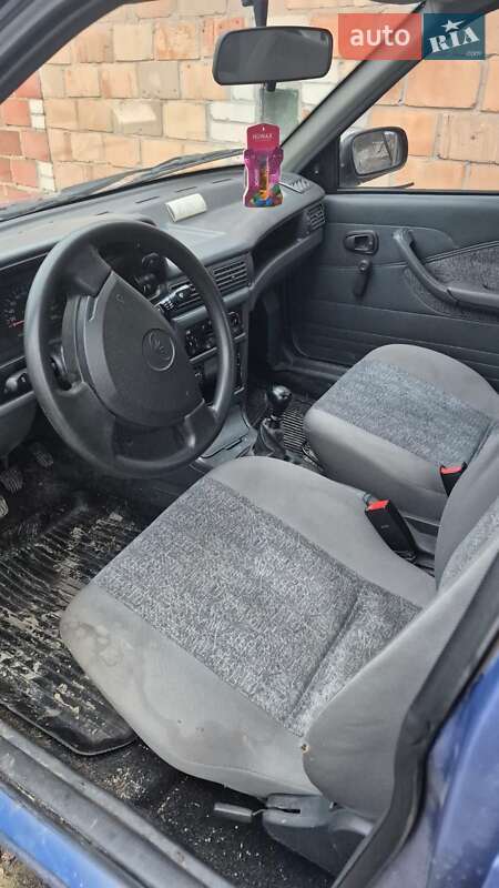 Седан Daewoo Nexia 2008 в Сарнах фото 6 Седан Daewoo Nexia 2008 в Сарнах