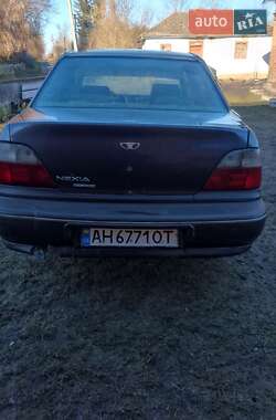 Седан Daewoo Nexia 1996 в Чемеровцах