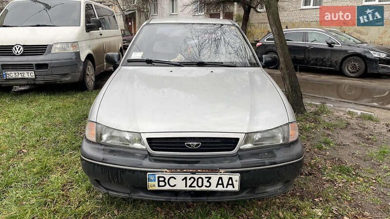 Седан Daewoo Nexia 2004 в Бродах