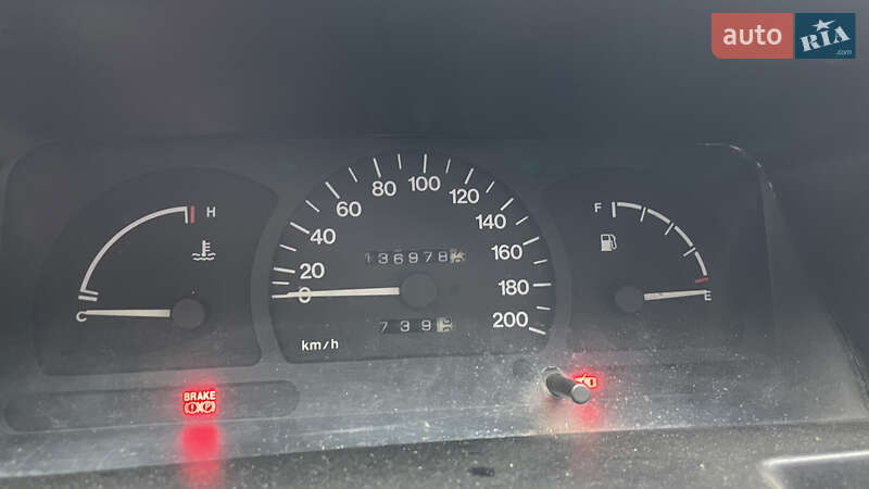 Седан Daewoo Nexia 2004 в Бродах