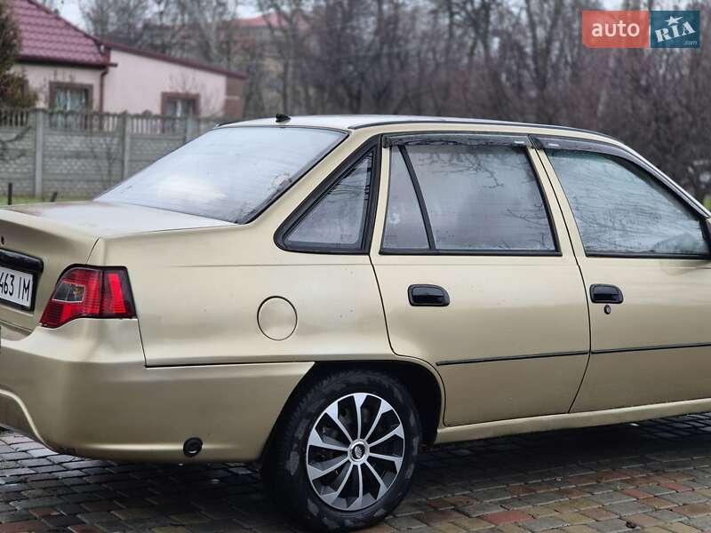 Седан Daewoo Nexia 2011 в Днепре