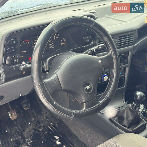 Седан Daewoo Nexia 2006 в Днепре