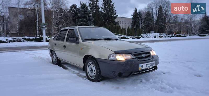 Седан Daewoo Nexia 2011 в Кременчуге
