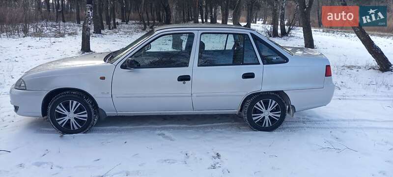 Седан Daewoo Nexia 2011 в Зенькове фото 2 Седан Daewoo Nexia 2011 в Зенькове