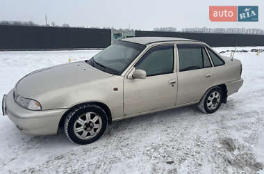 Седан Daewoo Nexia 1996 в Кагарлыке