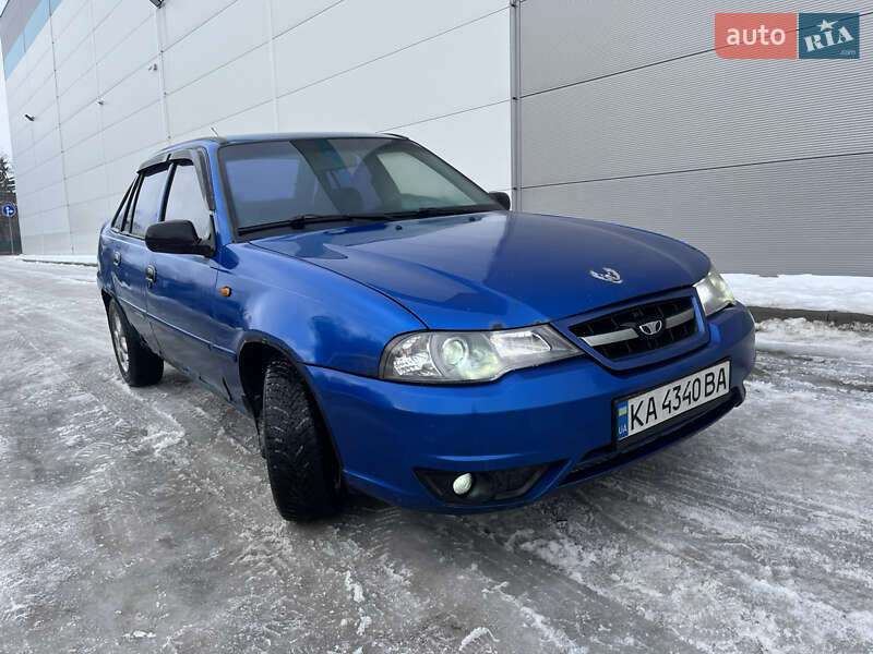 Седан Daewoo Nexia 2012 в Киеве фото 3 Седан Daewoo Nexia 2012 в Киеве