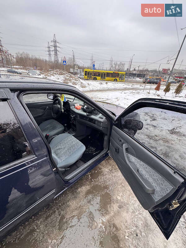 Седан Daewoo Nexia 2007 в Львові