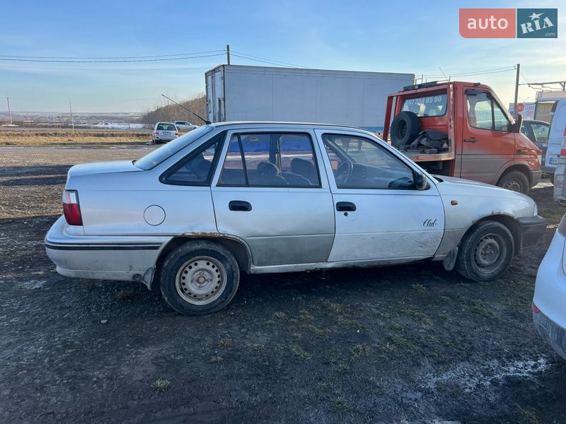 Седан Daewoo Nexia 2005 в Ярмолинцах