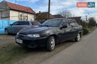 Седан Daewoo Nexia 2011 в Ужгороді