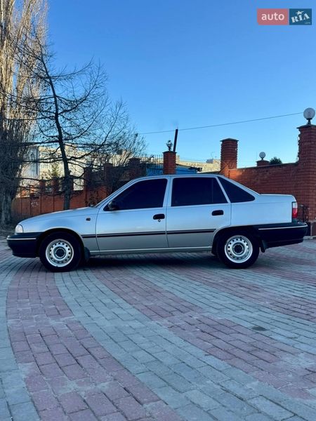 Седан Daewoo Nexia 2007 в Запорожье