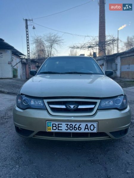 Седан Daewoo Nexia 2008 в Николаеве