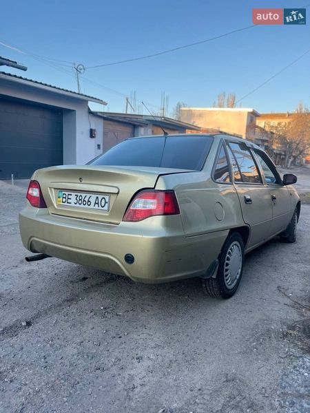 Седан Daewoo Nexia 2008 в Николаеве
