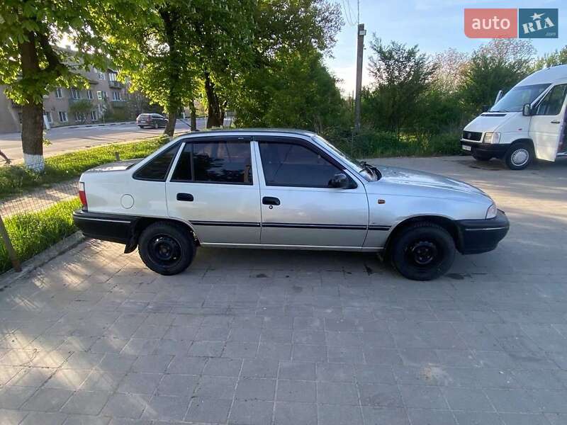 Седан Daewoo Nexia 2007 в Ивано-Франковске