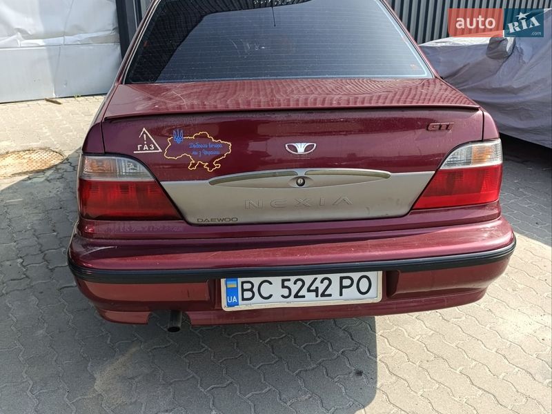 Седан Daewoo Nexia 2006 в Щирце