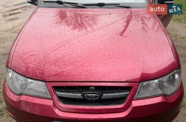 Седан Daewoo Nexia 2014 в Лебедині