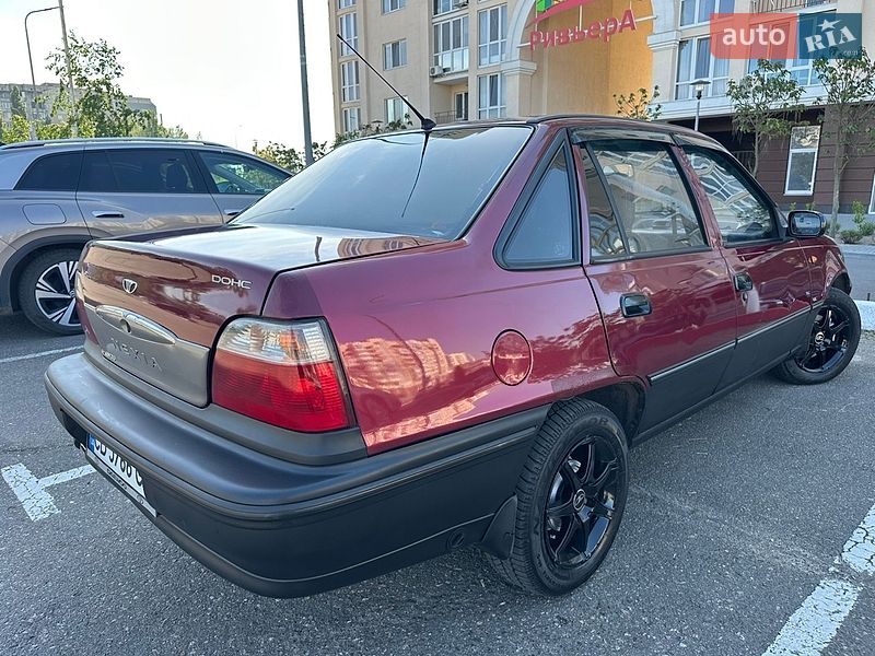 Седан Daewoo Nexia 2007 в Николаеве