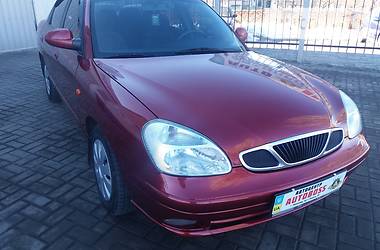 Седан Daewoo Nubira 2003 в Николаеве