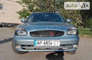 Седан Daewoo Nubira 2003 в Бердянске