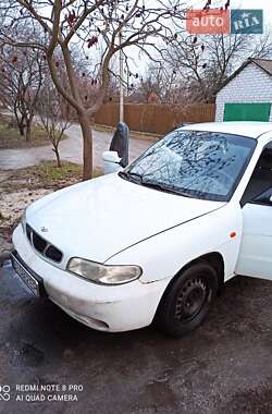 Седан Daewoo Nubira 1998 в Кременчуге