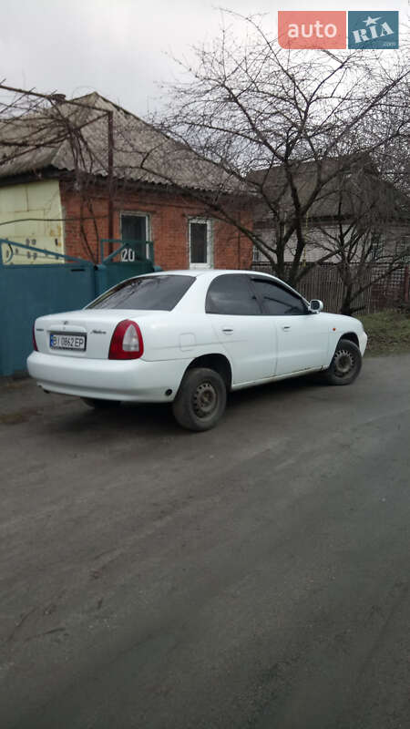 Седан Daewoo Nubira 1998 в Кременчуге