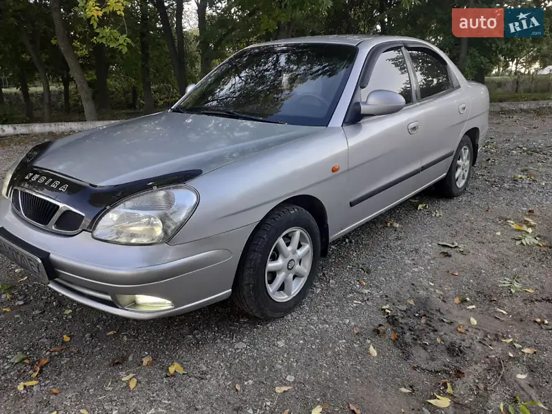 Daewoo Nubira
