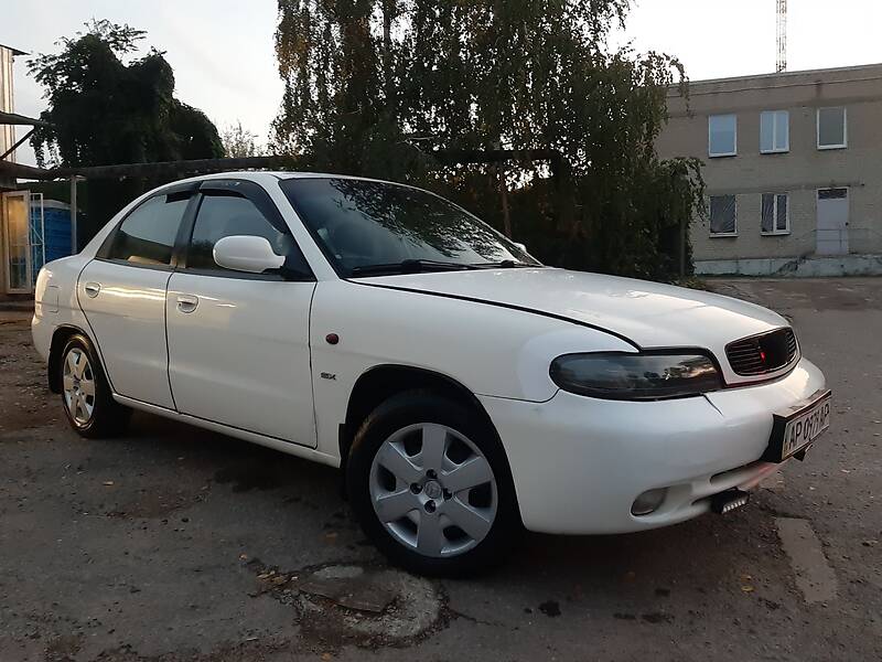 Daewoo Nubira 1998