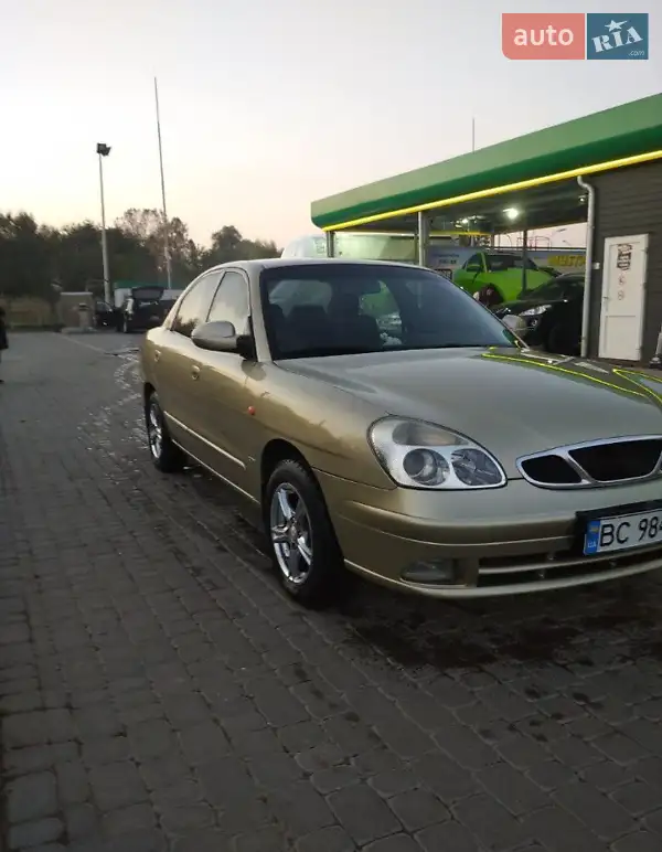 Daewoo Nubira 2001