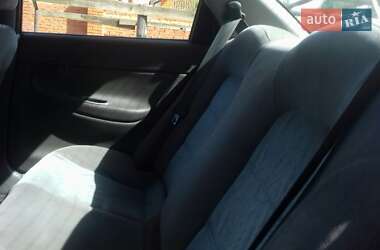 Седан Daewoo Nubira 1998 в Херсоне