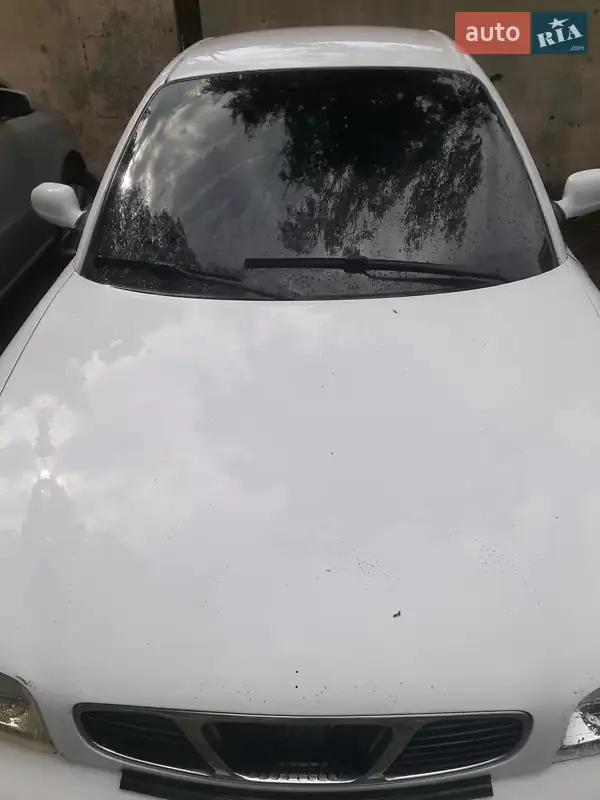 Daewoo Nubira