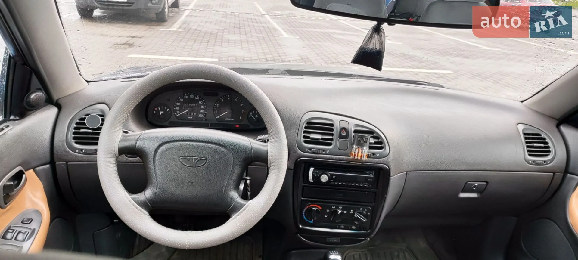 Daewoo Nubira 1998 VIN KLAJF356EWK226898 фото оголошення 9 з 13