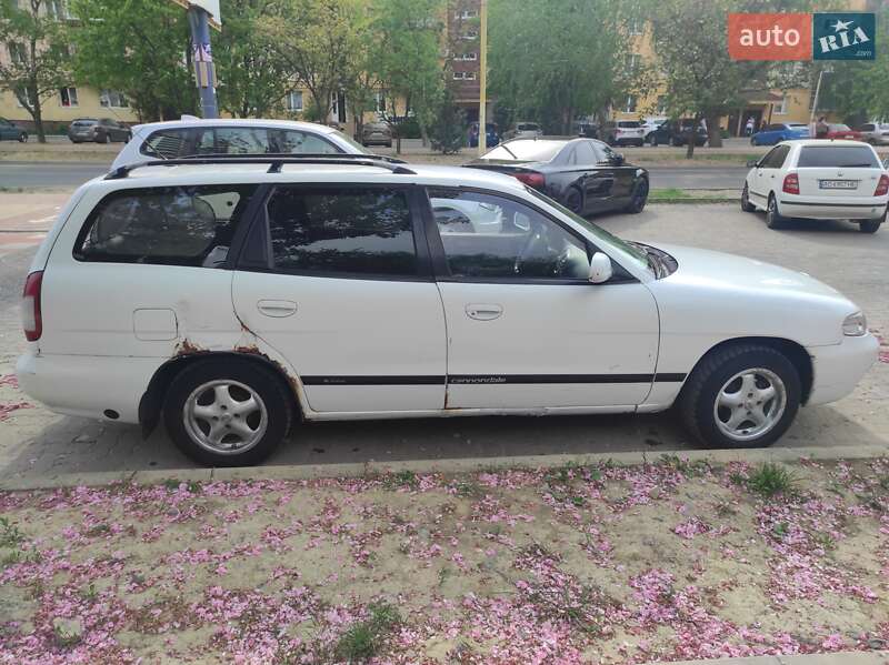 Універсал Daewoo Nubira 1998 в Києві