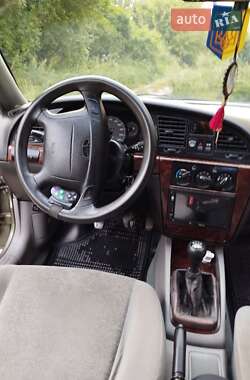 Седан Daewoo Nubira 2003 в 