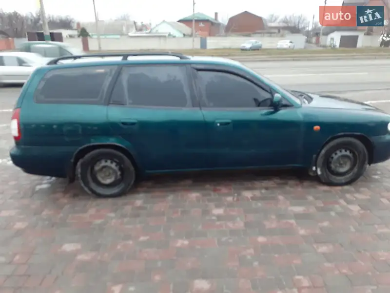 Daewoo Nubira