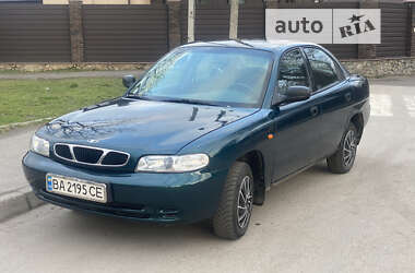 Седан Daewoo Nubira 1998 в Кропивницком