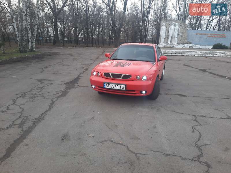 Хэтчбек Daewoo Nubira 1998 в Покрове