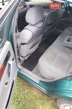 Седан Daewoo Nubira 2004 в 
